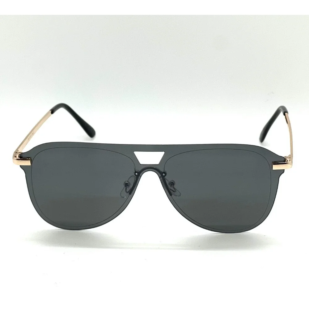 N/A sleek sunglasses